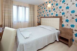 Отель Relax Holiday Complex & Spa Солнечный Берег Апартаменты с 1 спальней (для 4 взрослых)-5